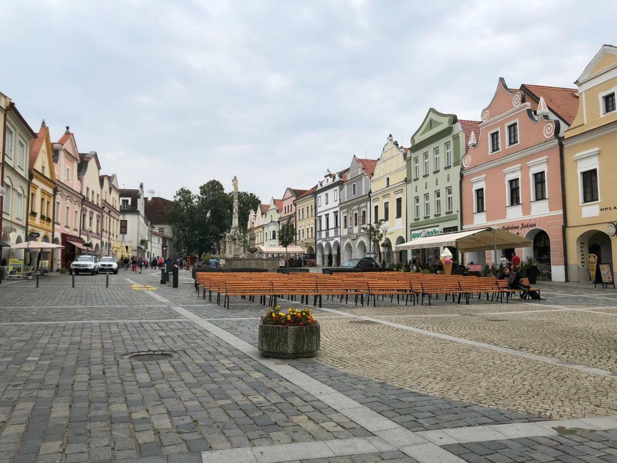 Apartman Na Lukach - Kopretina Třeboň 外观 照片